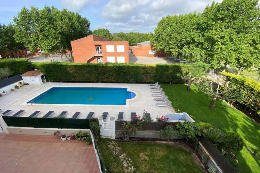 Apartamento Completo Muy Cerca Del Centro Ideal Para Familias Con Piscina Figueras Extérieur photo