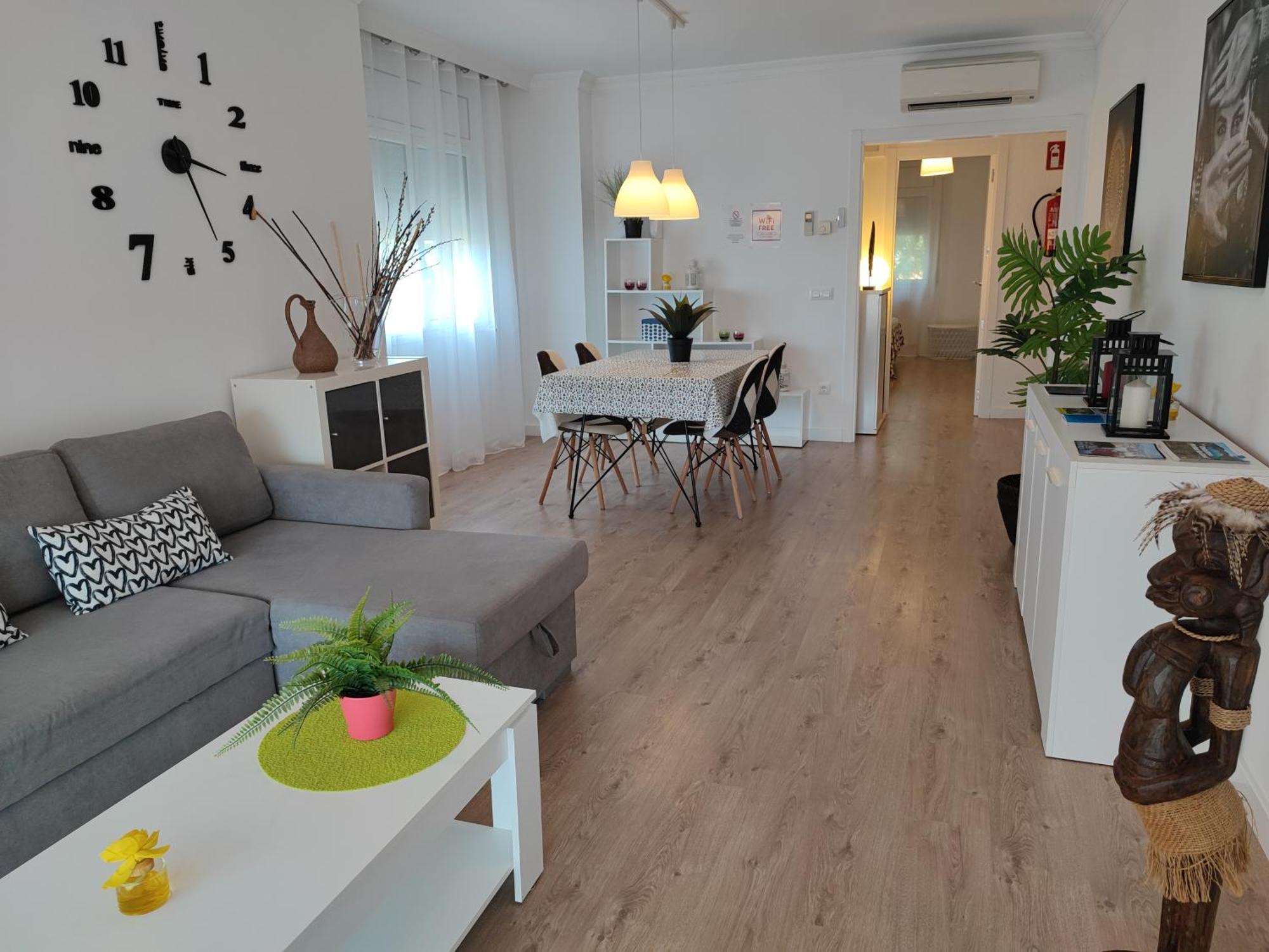 Apartamento Completo Muy Cerca Del Centro Ideal Para Familias Con Piscina Figueras Extérieur photo
